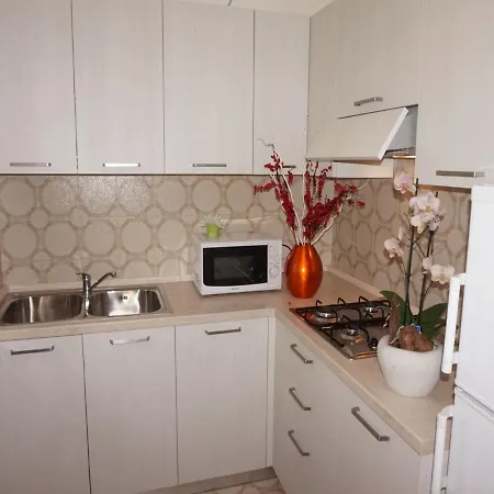 Fantastic On Two Floors With Garden And Swimming Pool