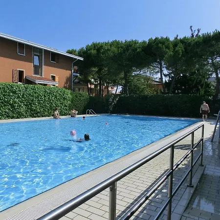 Appartamento Fantastic On Two Floors With Garden And Swimming Pool