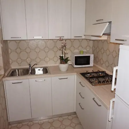 Fantastic On Two Floors With Garden And Swimming Pool Appartamento Lignano Sabbiadoro
